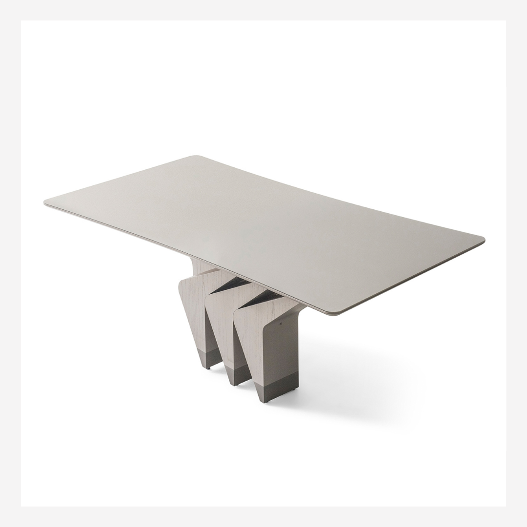 Bailarina Dining Table