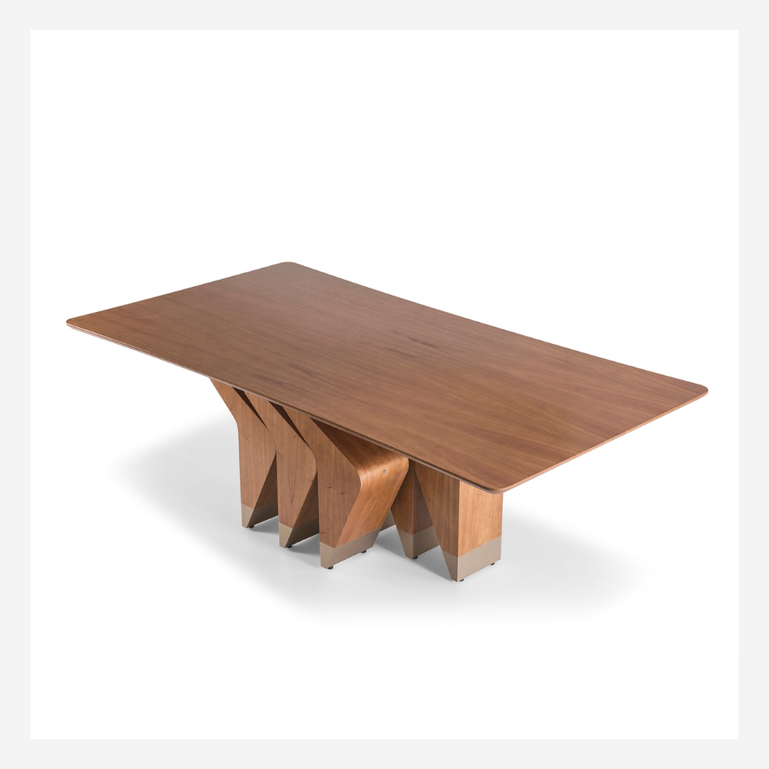 Bailarina Dining Table