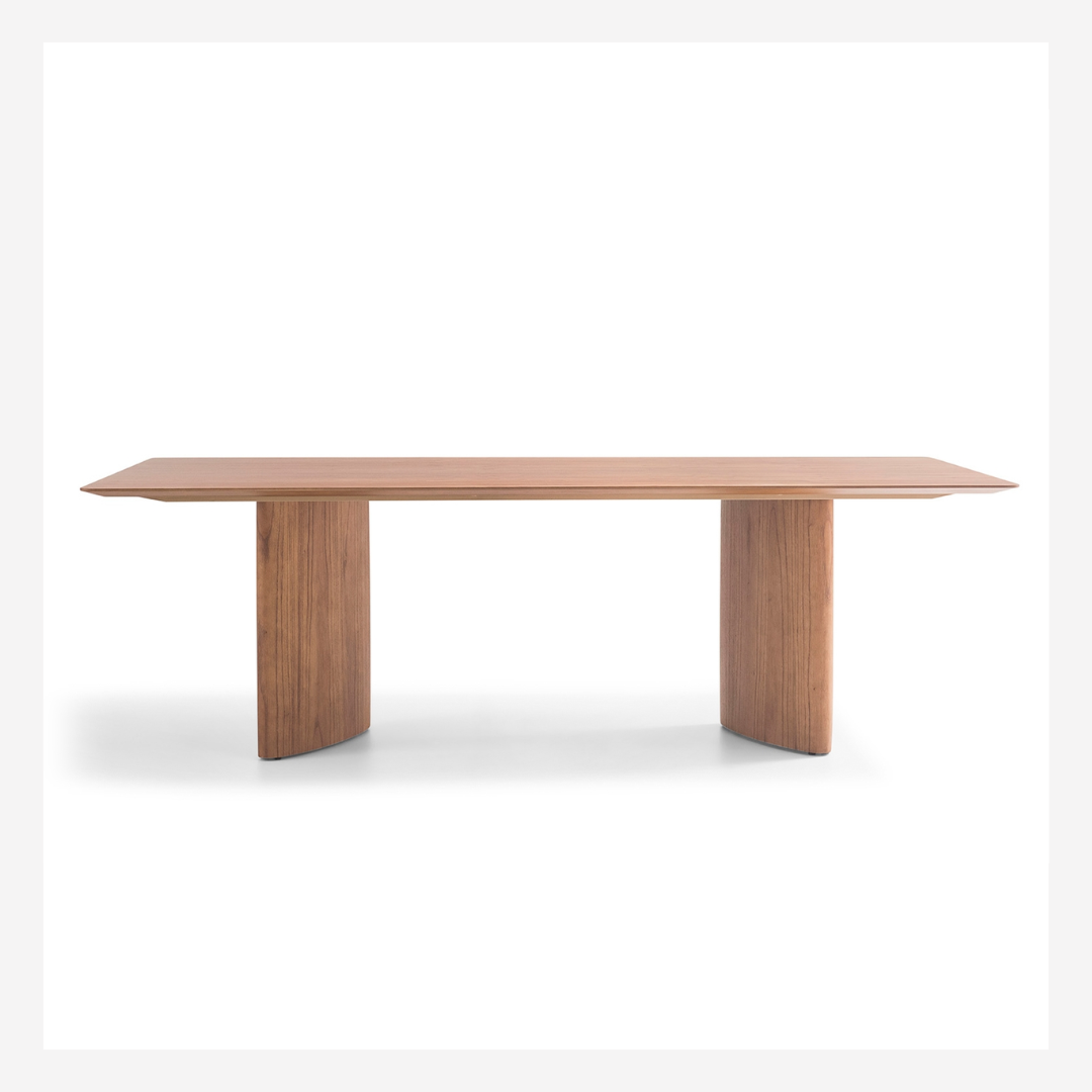Elipty Dining Table