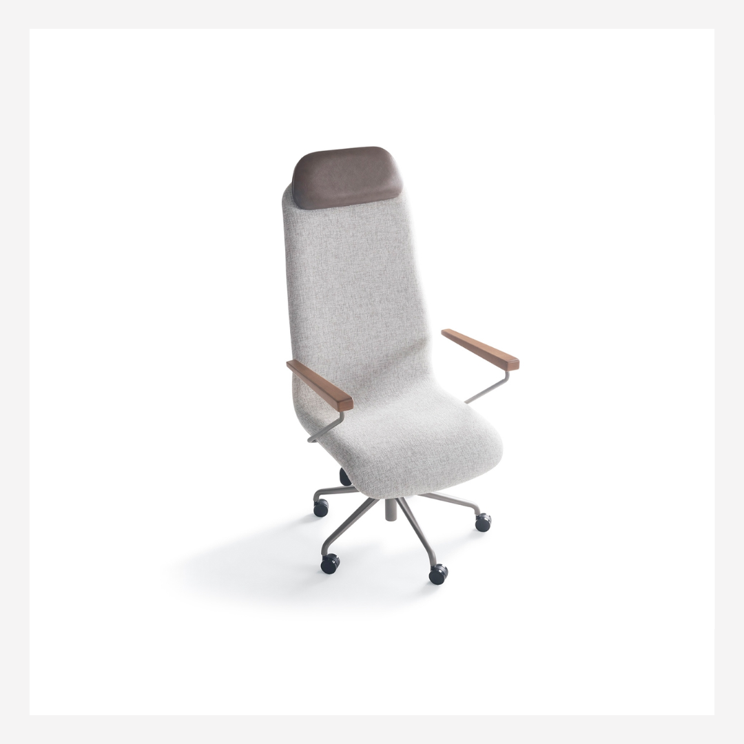 Discovery Executive Chair