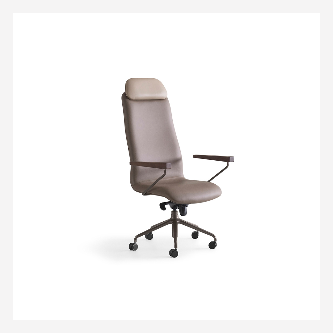 Discovery Executive Chair