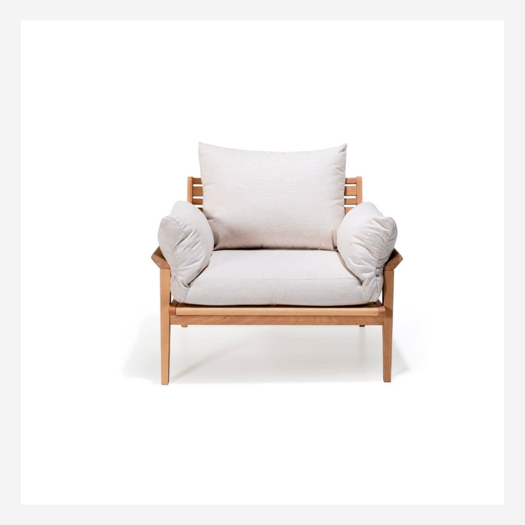 Aruã Indoor & Outdoor Accent Chair