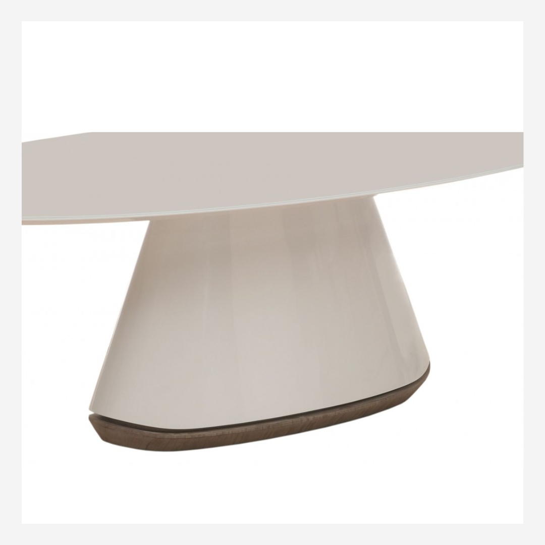 Oval Air Dining Table