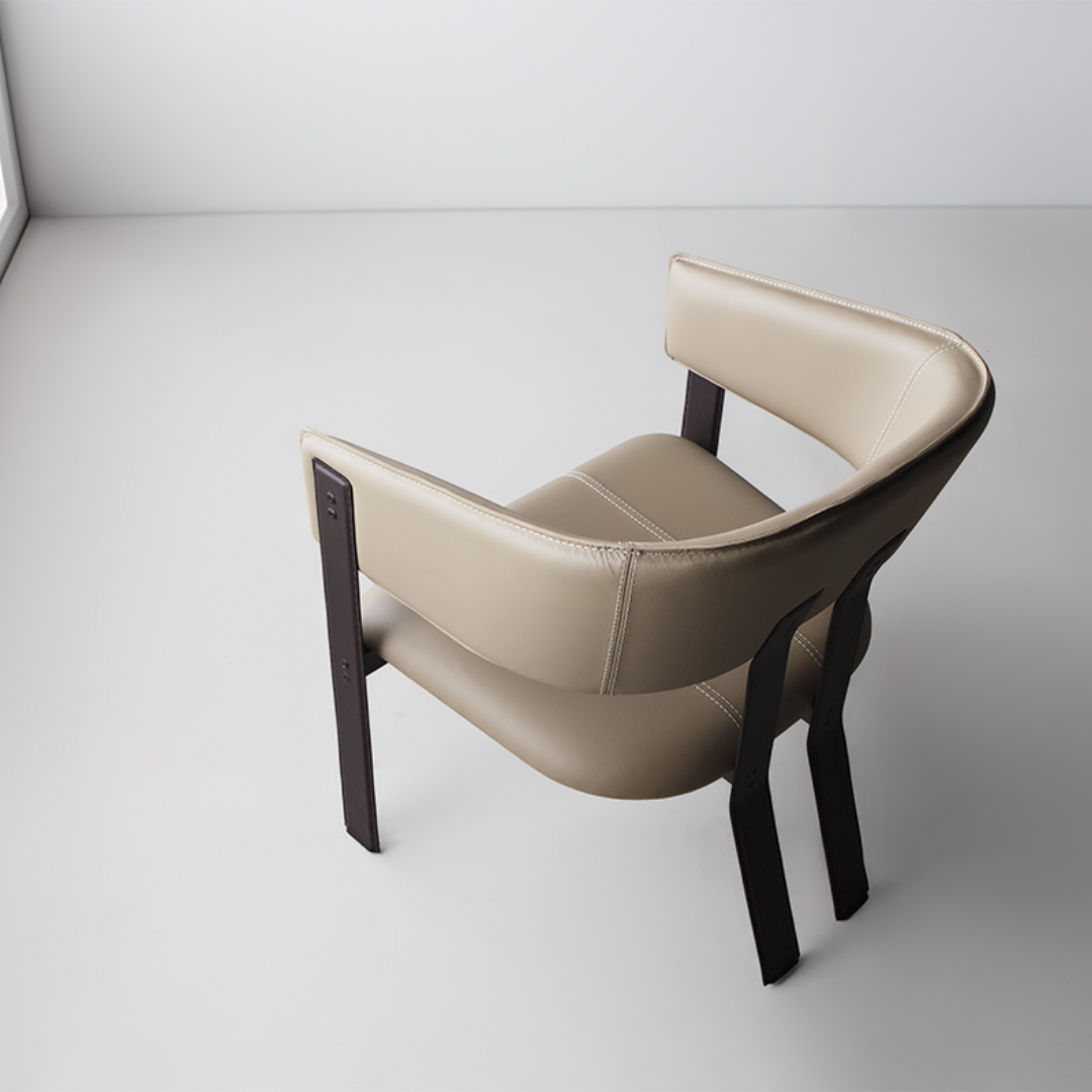 Golla Accent Chair