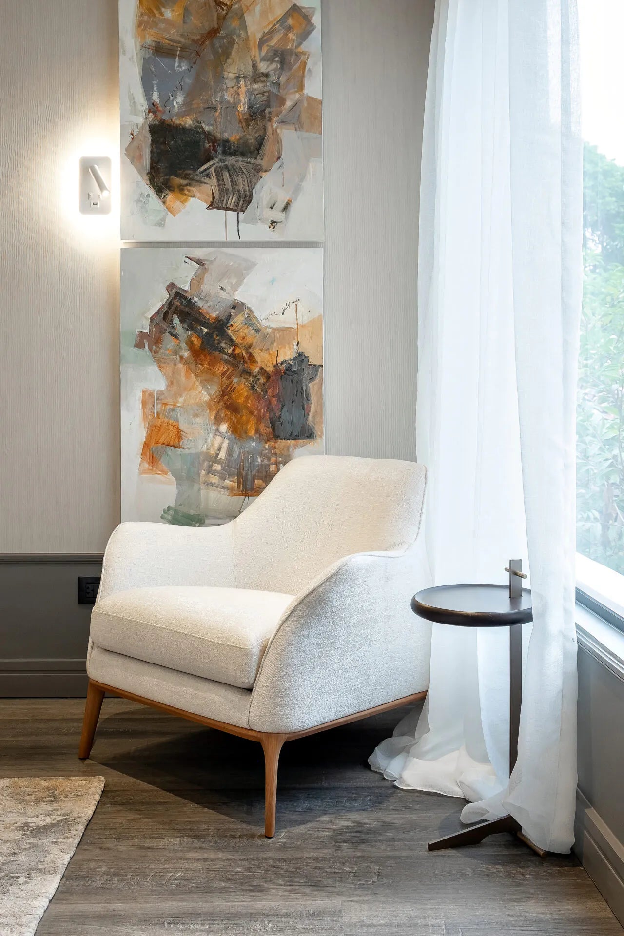 Almeria Accent Chair & Ottoman