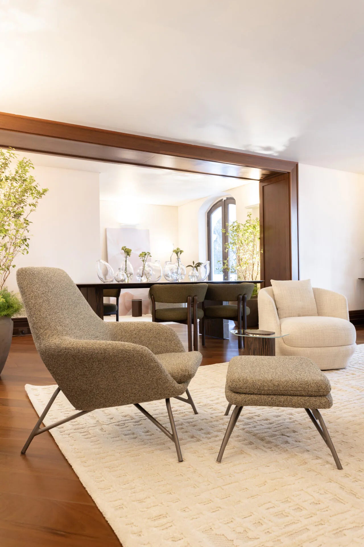 Asia Accent Chair & Ottoman