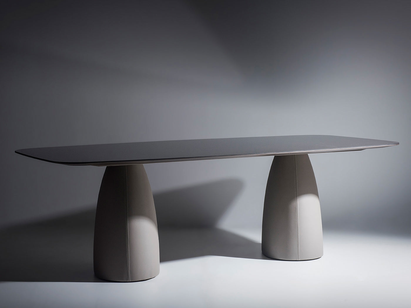 Aura Dining Table
