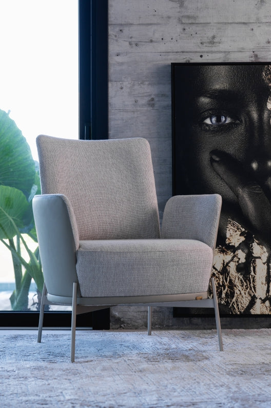 Fenda Accent Chair