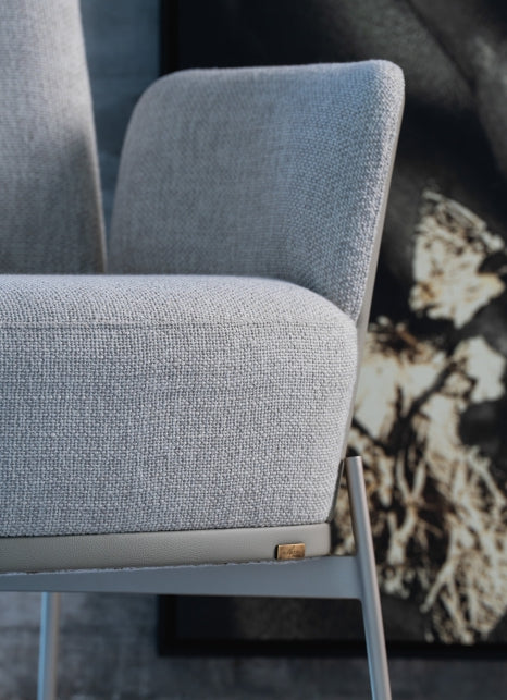 Fenda Accent Chair
