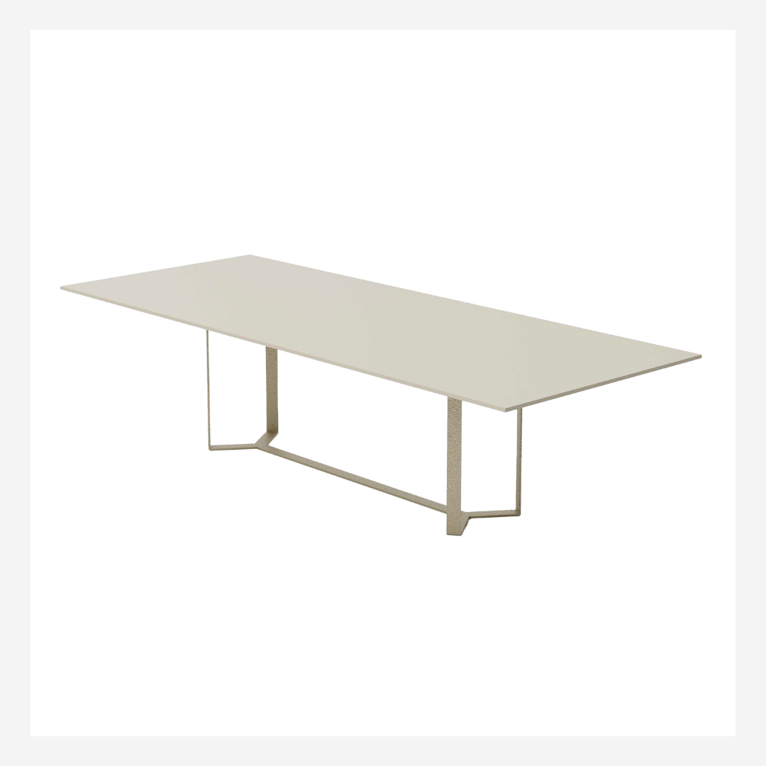 Luce Arb Dining Table