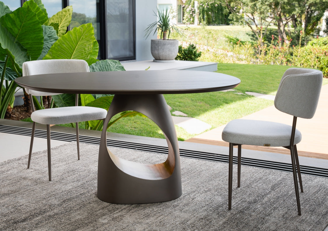 Olhar Dining Table
