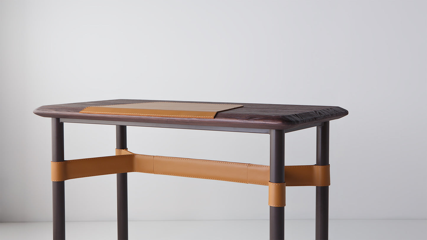 Sorelle Writing Desk