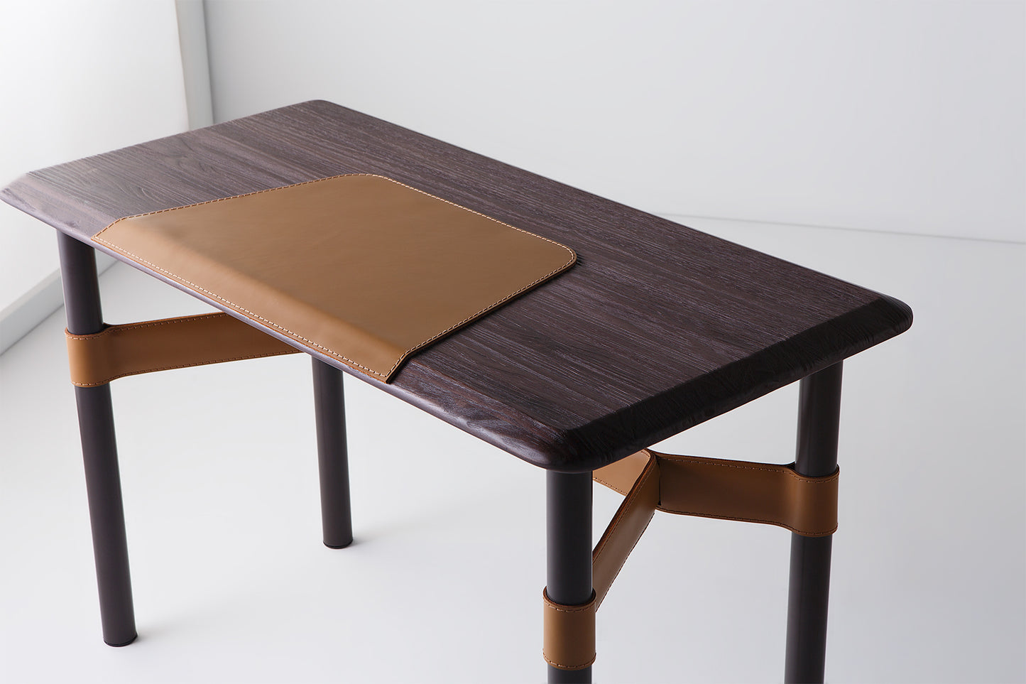 Sorelle Writing Desk