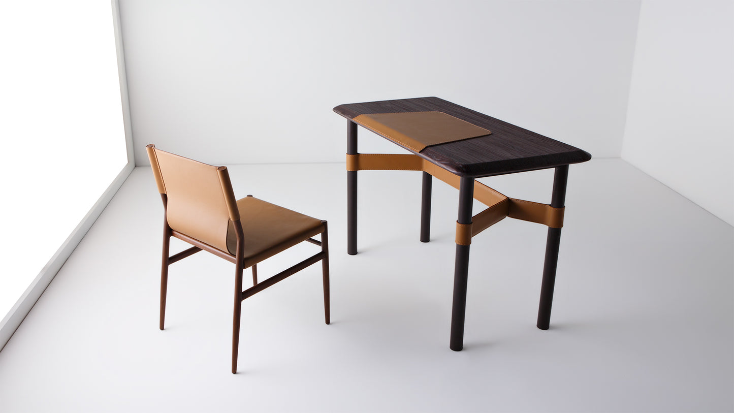 Sorelle Writing Desk