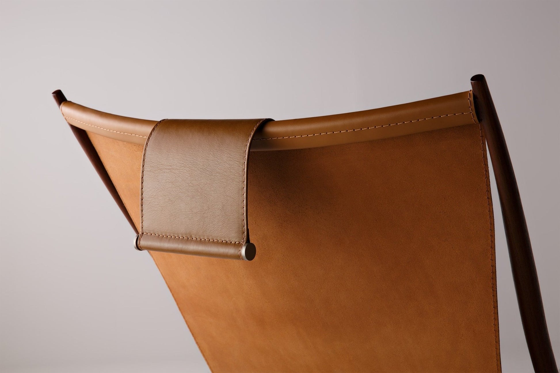 Von Accent Chair & Ottoman - LUXUS MAISON