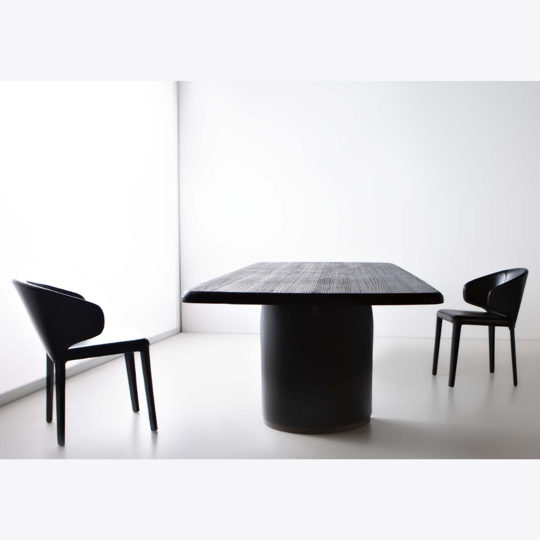 Tavola Dining Table