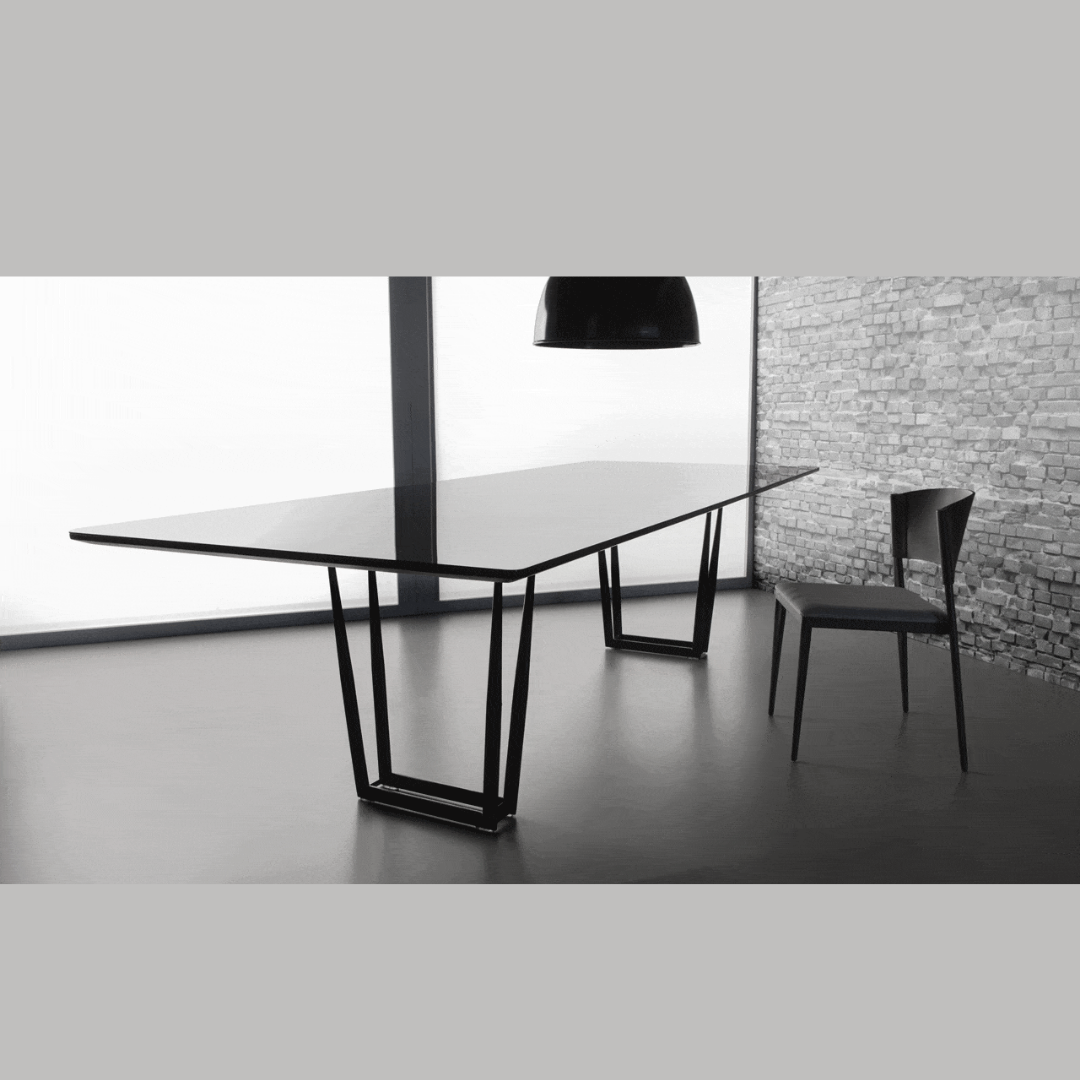 Slim D. Dining Table