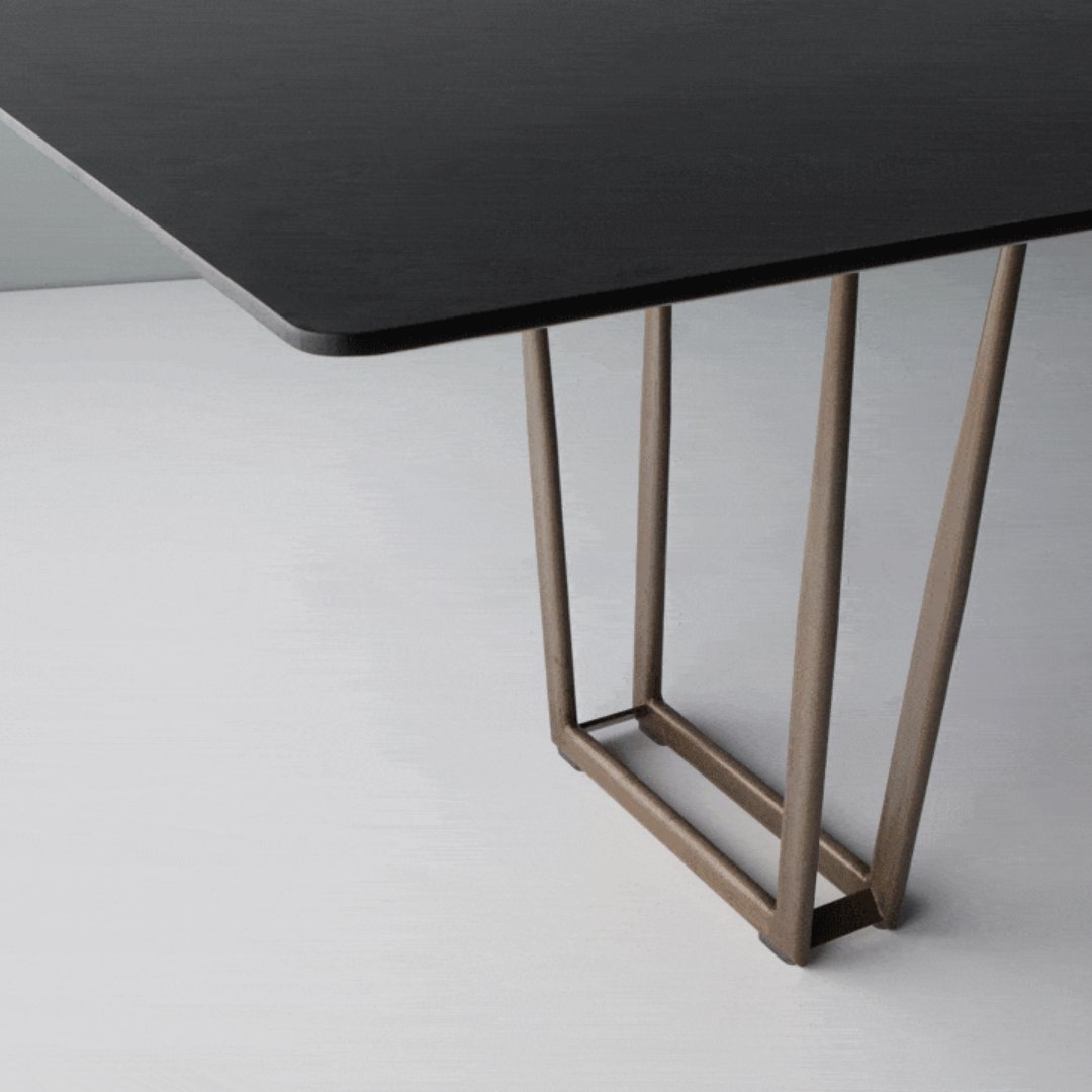 Slim D. Dining Table