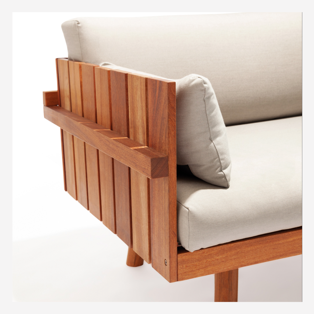 Mangaratiba Indoor & Outdoor Sofa