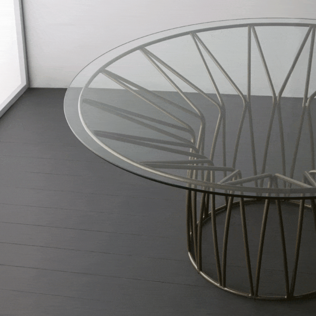 Zeen Dining Table