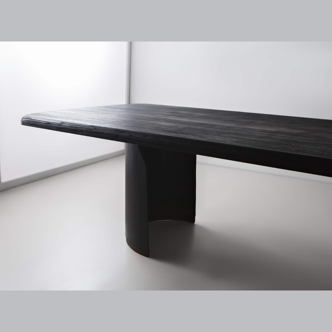 Tavola Dining Table