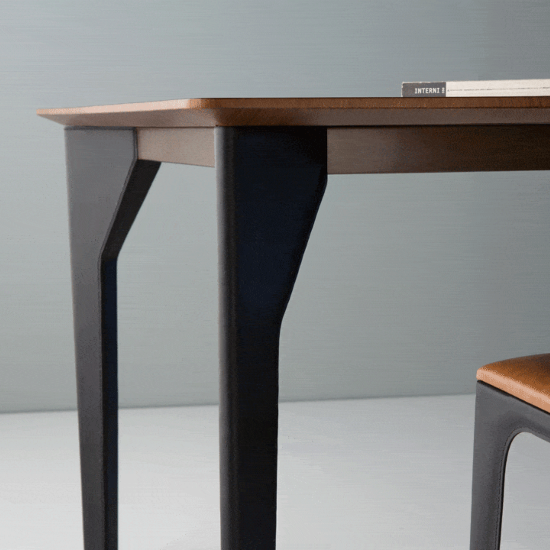 Domus Dining Table