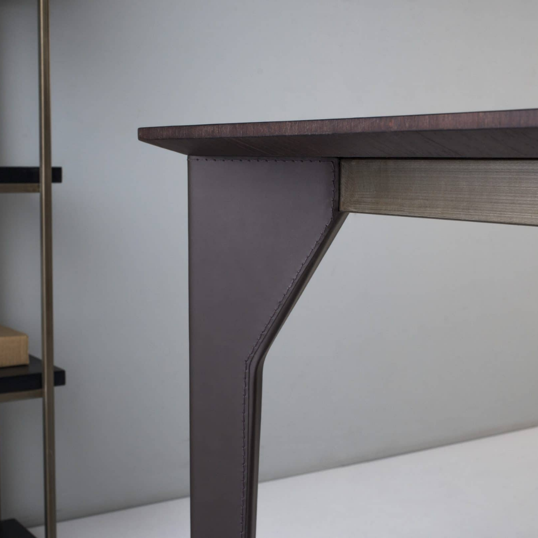 Domus Dining Table