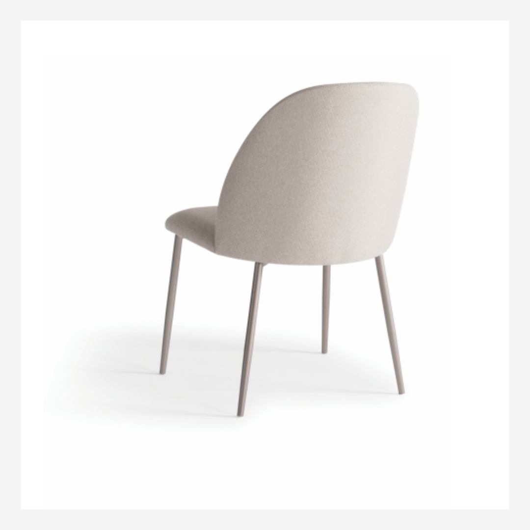 Manu Chair