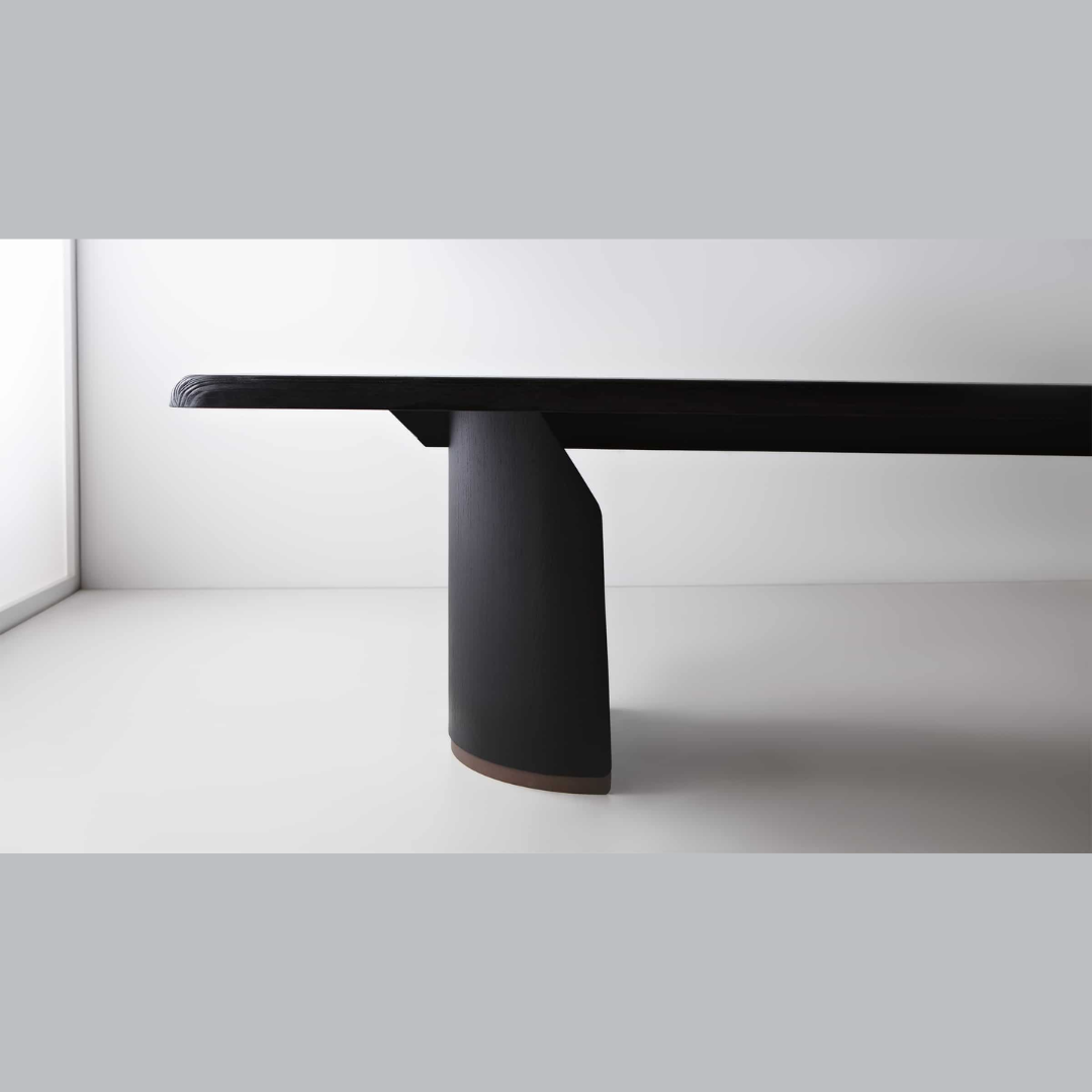 Tavola Dining Table