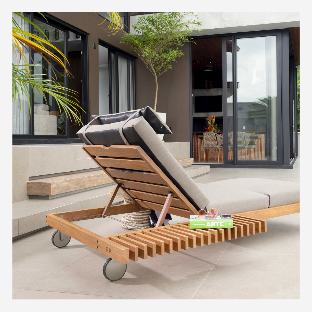 Ripas Indoor & Outdoor Chaise Lounge