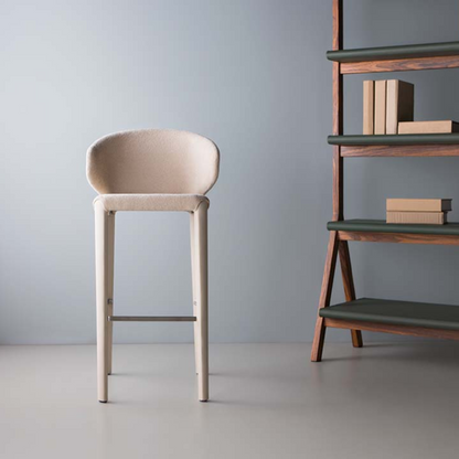 Hella Stool