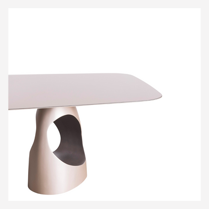 Olhar Dining Table