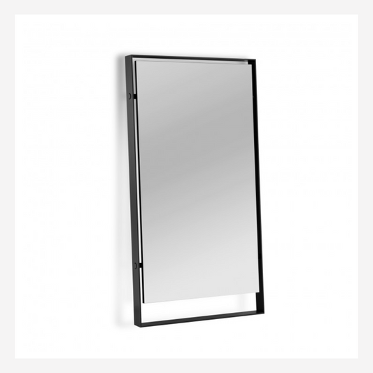 Linen V. Mirror
