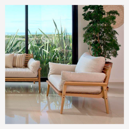 Aruã Indoor & Outdoor Accent Chair