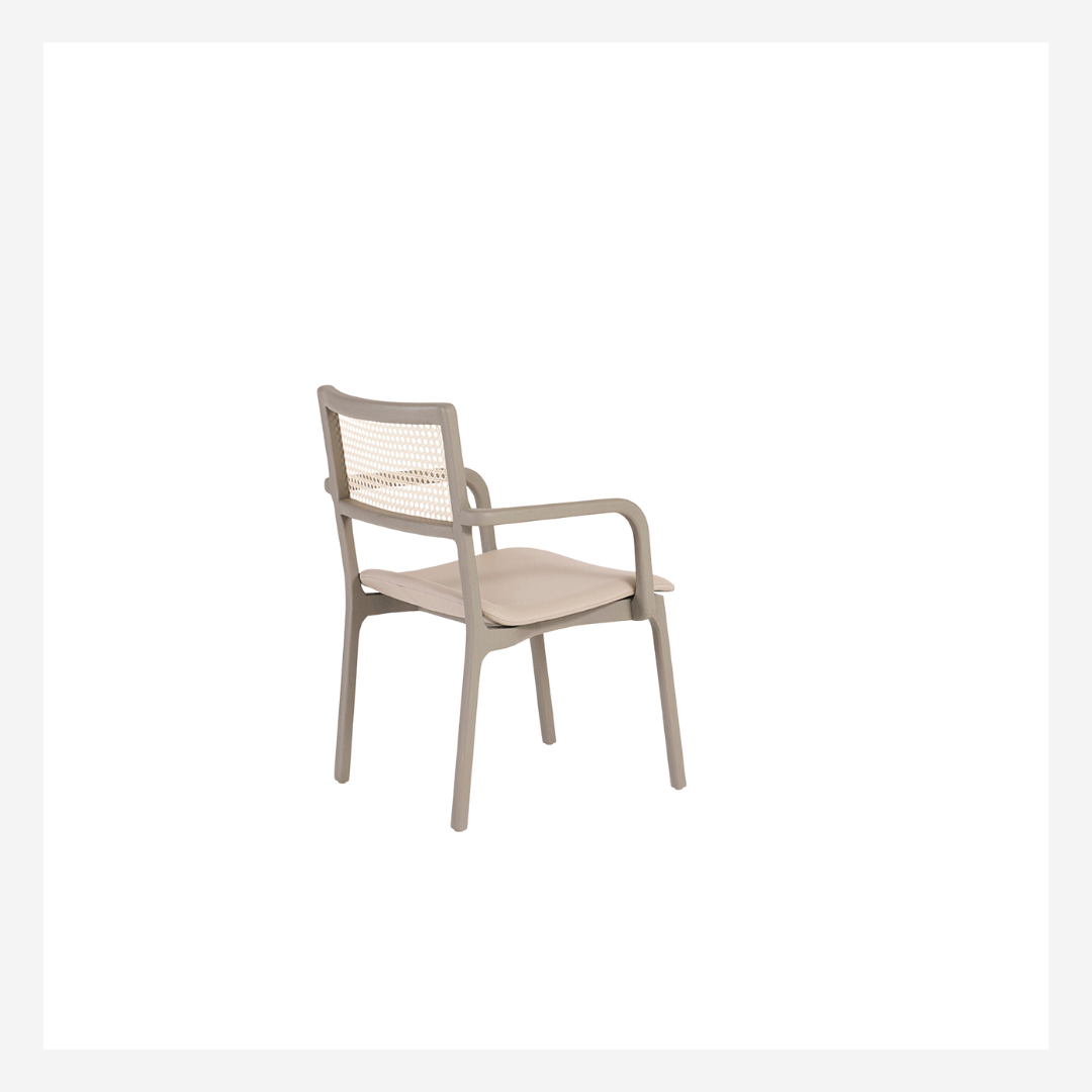 Romana Chair