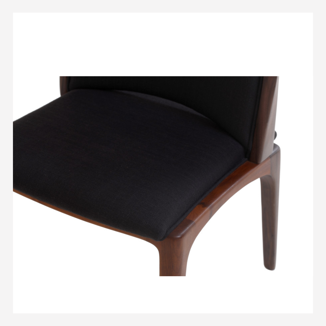 Larc Chair