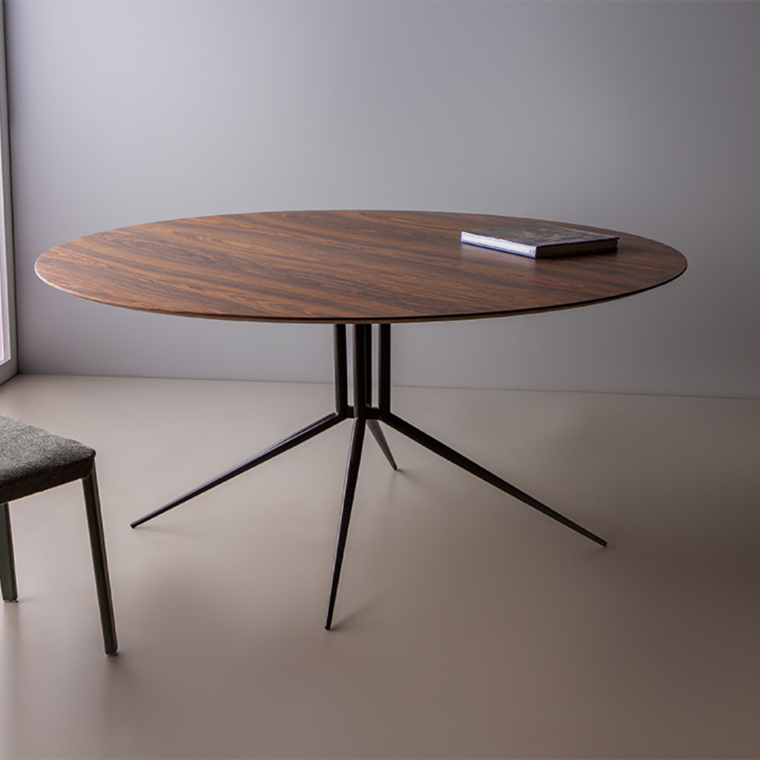 Nowa Dining Table