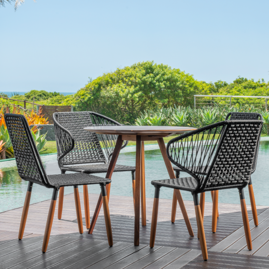 Porto Isabel Indoor & Outdoor Chair