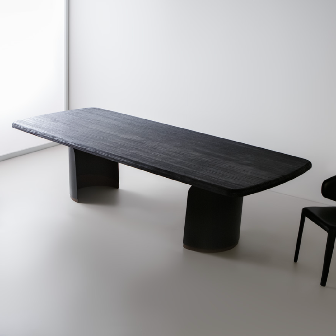 Tavola Dining Table