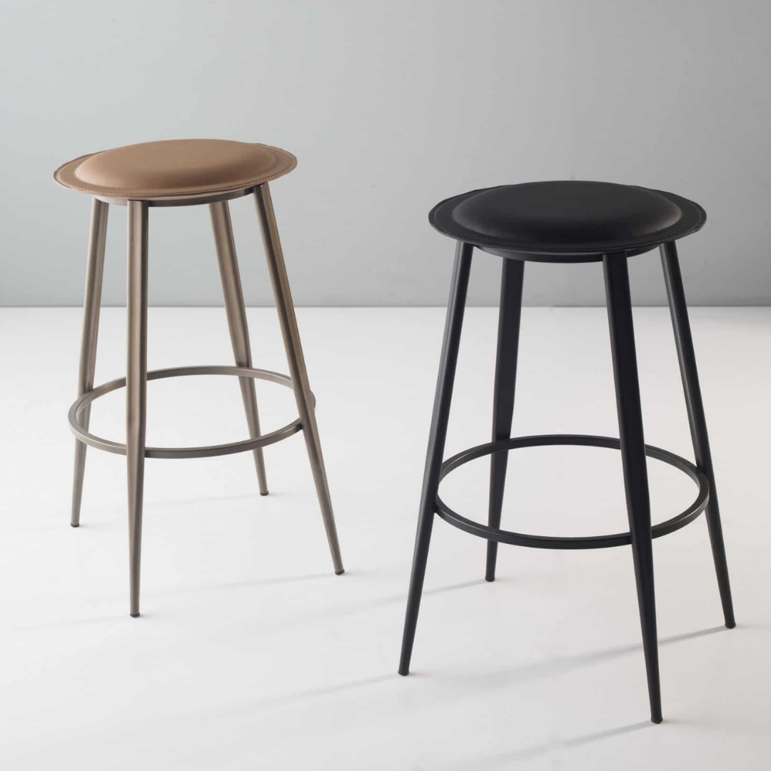 Rodes Stool