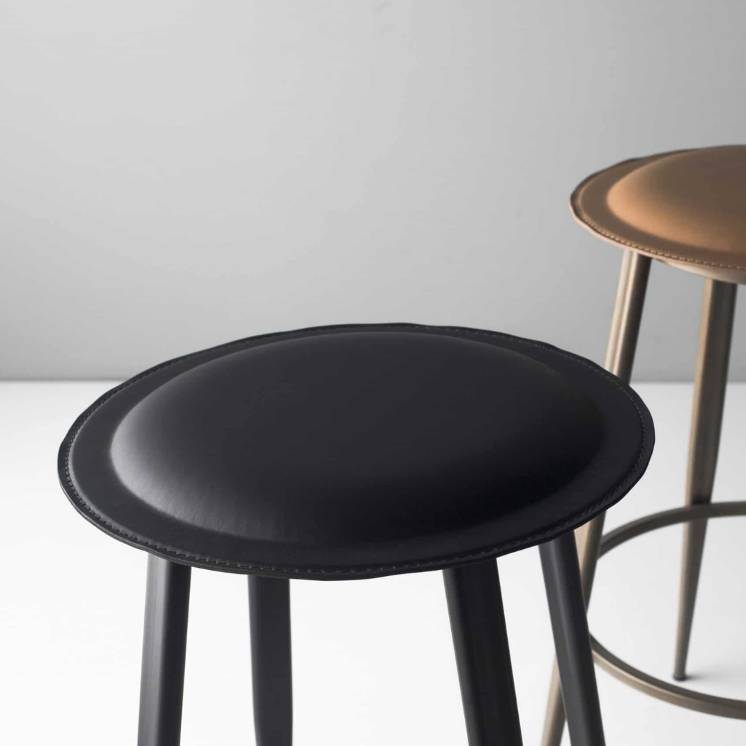 Rodes Stool