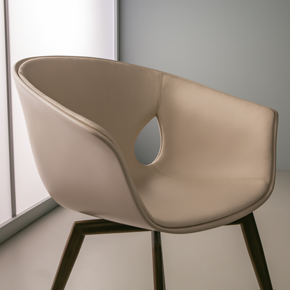 Luuc Chair