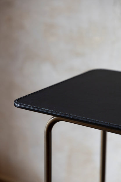 Filla Side Table