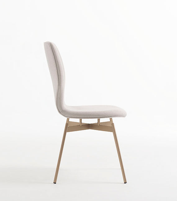 Isabela Chair