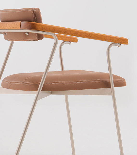 Linea Chair Linea Chair – LUXUS MAISON
