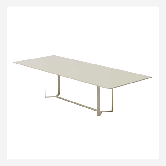 Luce Arb Dining Table