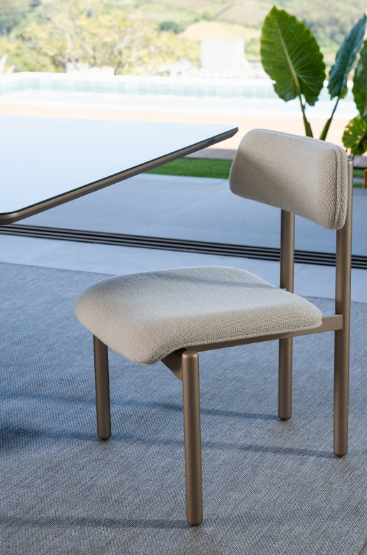 Munique Chair